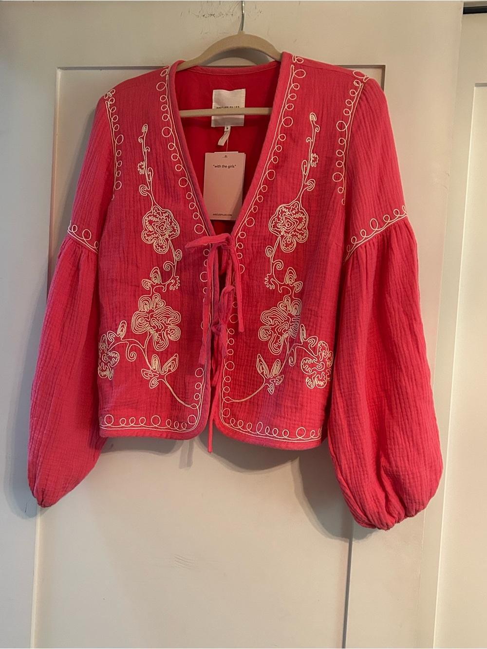 Avec Les Filles Bright Pink Embroidered Tie-Front Top